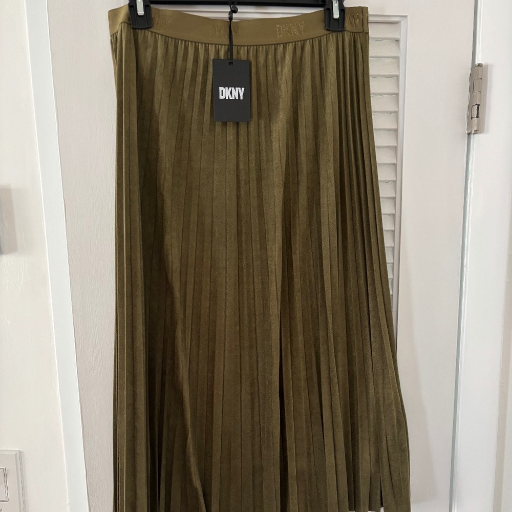 DKNY Faux suede pleated skirt